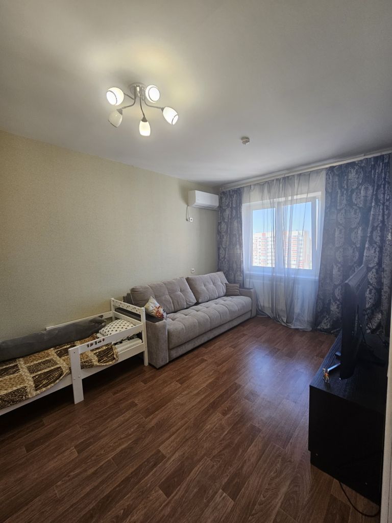 Продажа 1-комнатной квартиры, Ростов-на-Дону, Петренко ул,  26