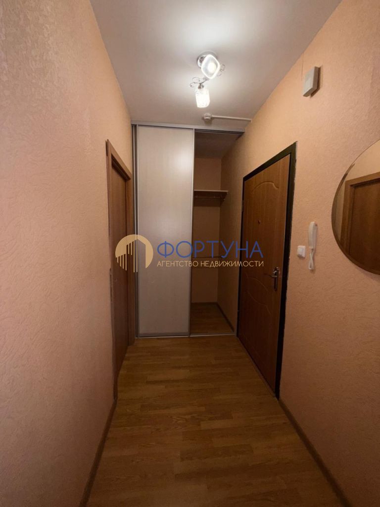 Продажа 1-комнатной квартиры, Белгород, Шумилова ул,  6