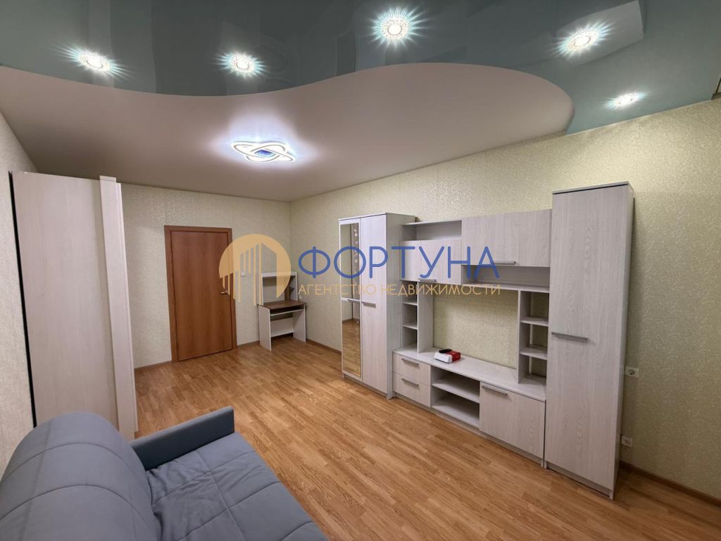 Продажа 1-комнатной квартиры, Белгород, Шумилова ул,  6