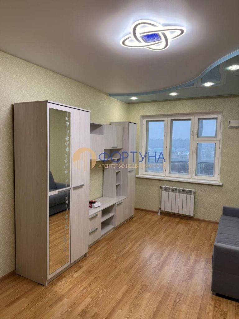 Продажа 1-комнатной квартиры, Белгород, Шумилова ул,  6