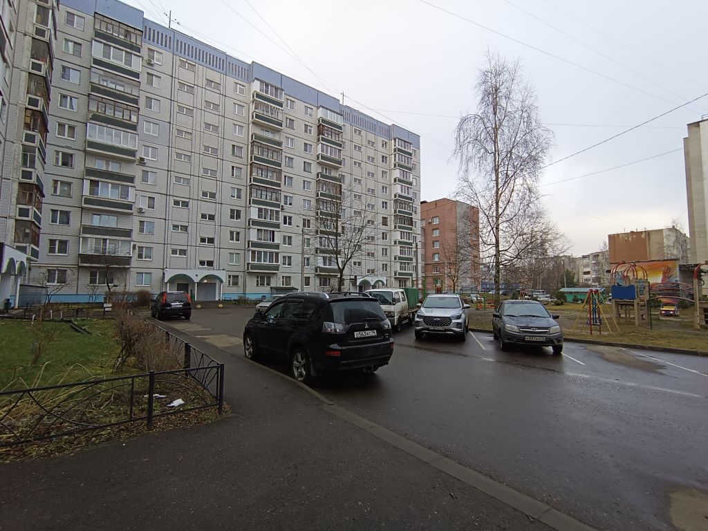 Продажа 2-комнатной квартиры, Ярославль, Машиностроителей пр-кт,  46