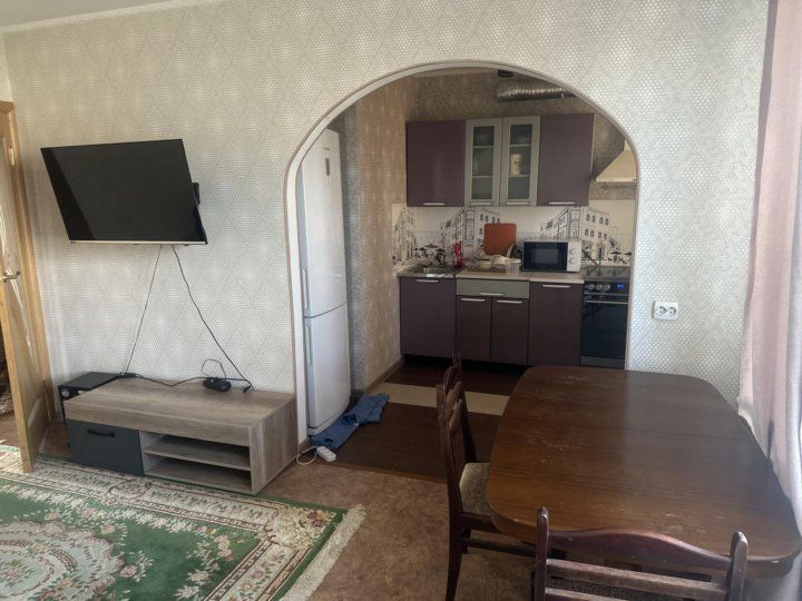 Продажа 2-комнатной квартиры, Ростов-на-Дону, Космонавтов пл,  27