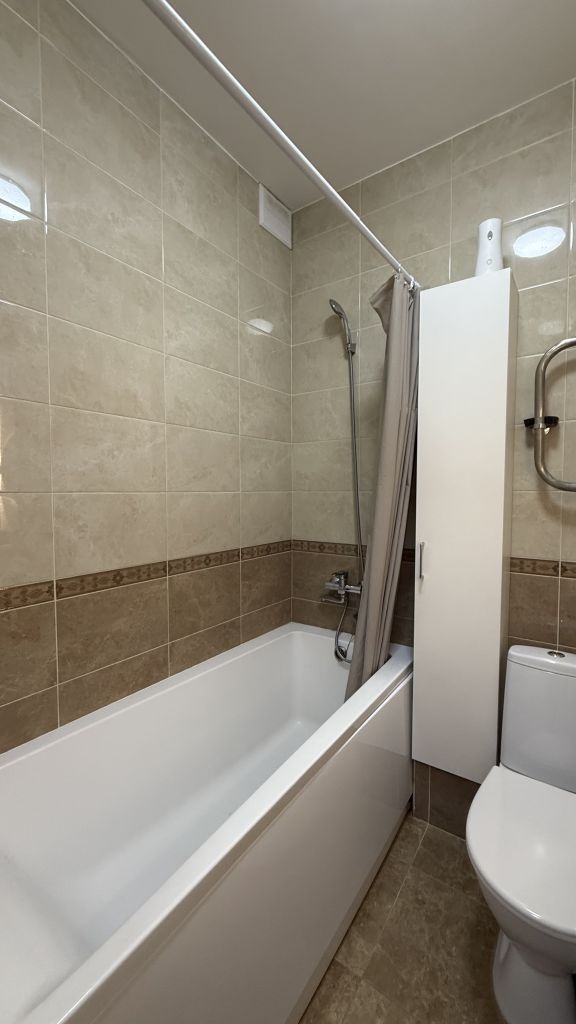 Продажа 1-комнатной квартиры, Анкудиновка, Русская ул,  9