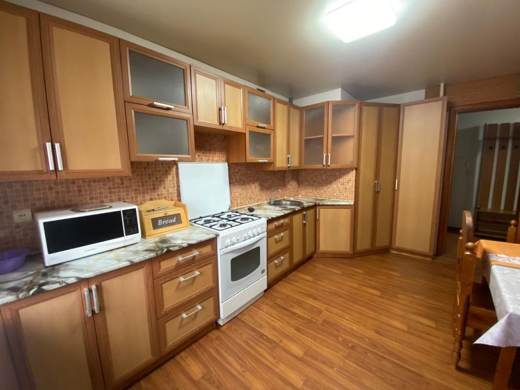 Продажа 2-комнатной квартиры, Смоленск, Южный мкр,  25Б