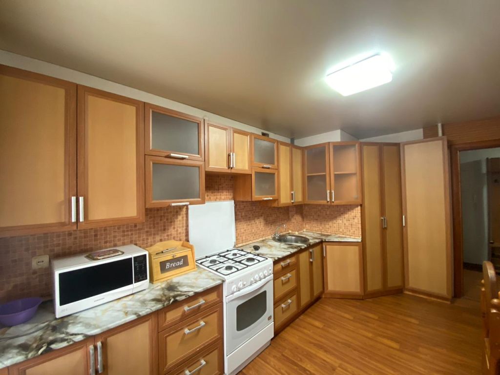 Продажа 2-комнатной квартиры, Смоленск, Южный мкр,  25Б