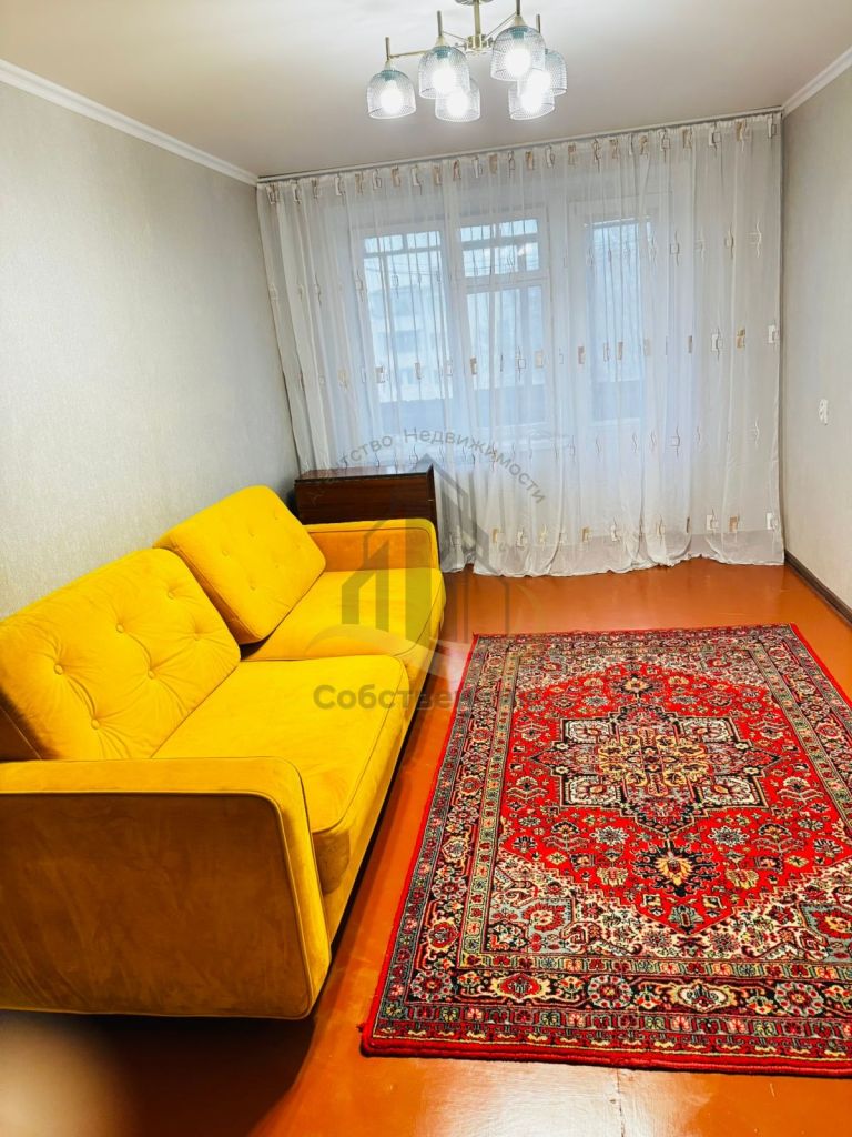 Аренда 2-комнатной квартиры, Губкин, Фрунзе ул,  2В