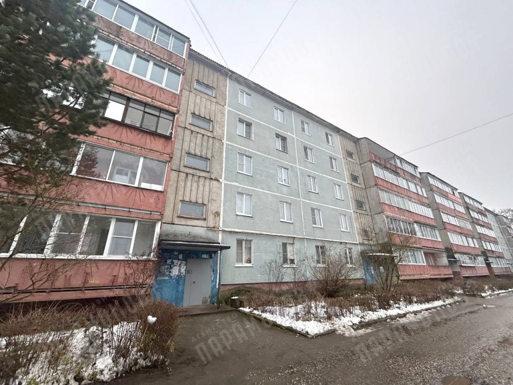 Продажа 3-комнатной квартиры, Старица, им Чернозерского ул,  22