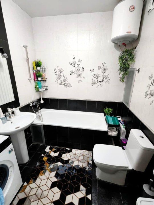 Продажа 2-комнатной квартиры, Ростов-на-Дону, Театральный пр-кт,  2