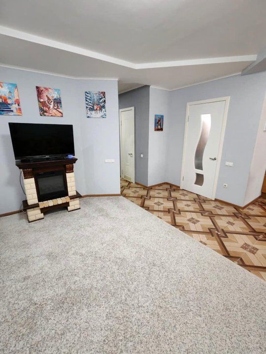 Продажа 2-комнатной квартиры, Ростов-на-Дону, Театральный пр-кт,  2