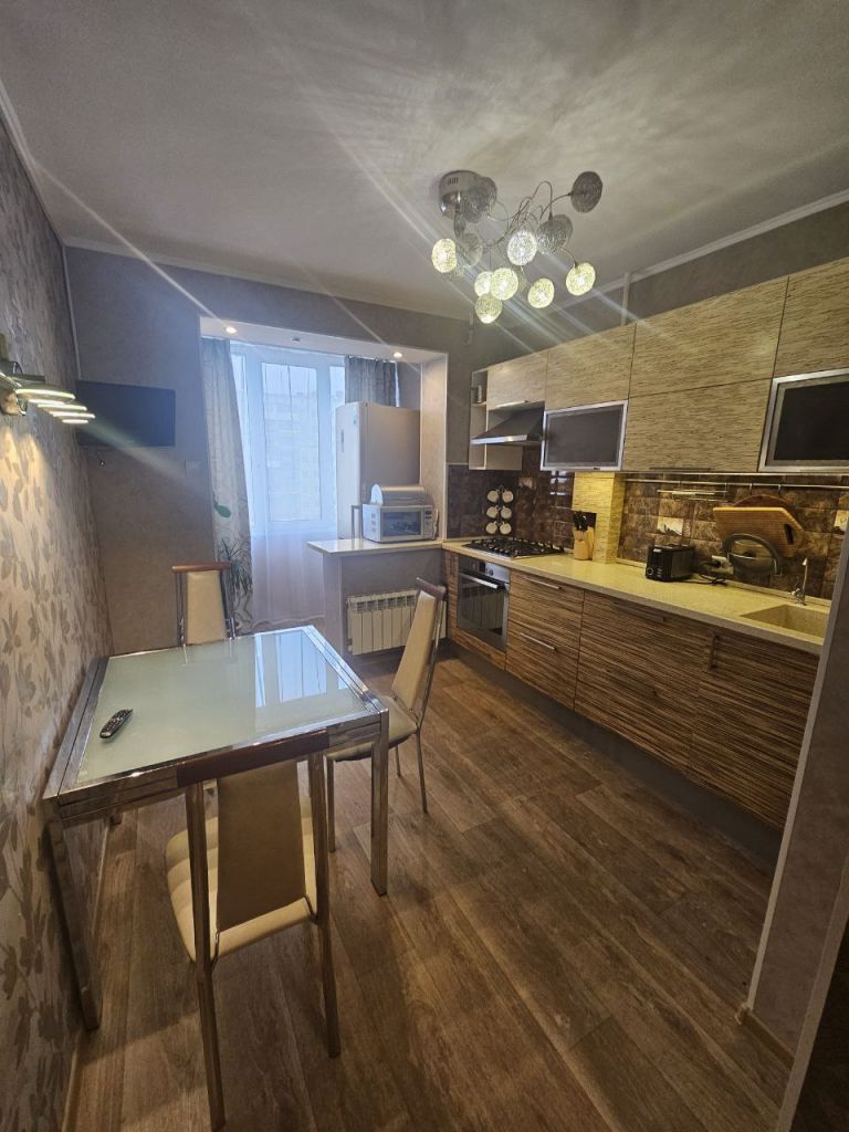 Продажа 3-комнатной квартиры, Заволжье, Пономарева ул,  7