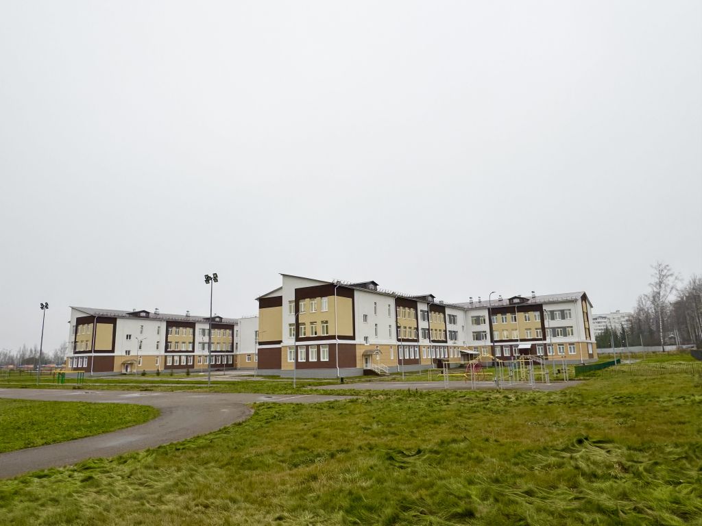 Продажа 2-комнатной квартиры, Кострома, Валентины Плетневой ул,  1