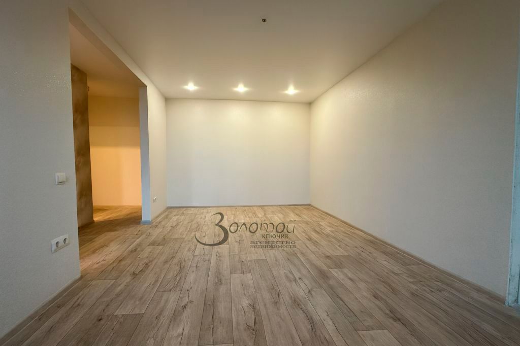 Продажа 2-комнатной квартиры, Нижний Новгород, Никиты Рыбакова ул,  11