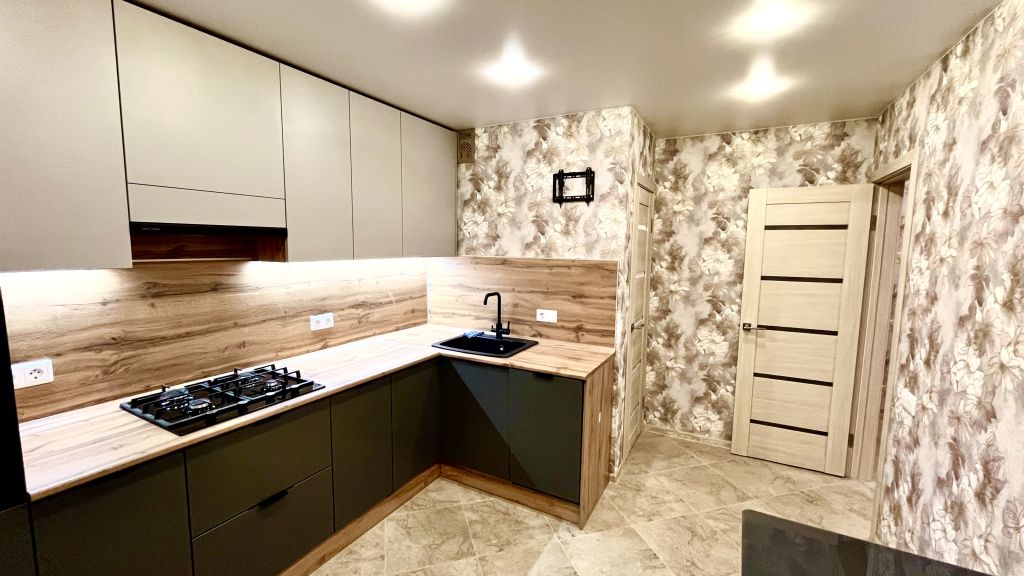 Продажа 3-комнатной квартиры, Балахна, Ленина ул,  66