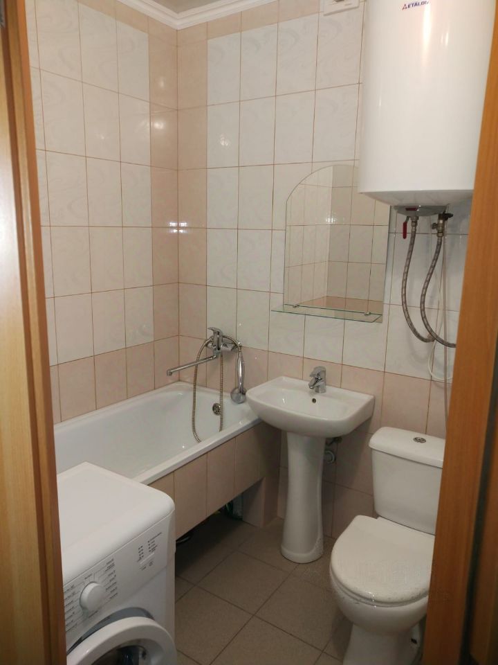 Продажа 1-комнатной квартиры, Саратов, 1-й проезд Скоморохова,  15