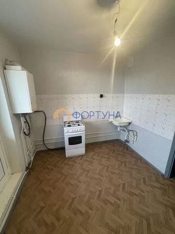 Продажа 1-комнатной квартиры, Белгород, Есенина ул,  44