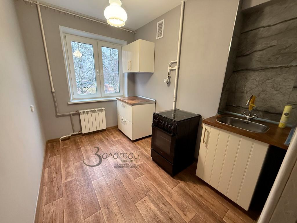 Продажа 2-комнатной квартиры, Нижний Новгород, Политбойцов ул,  10