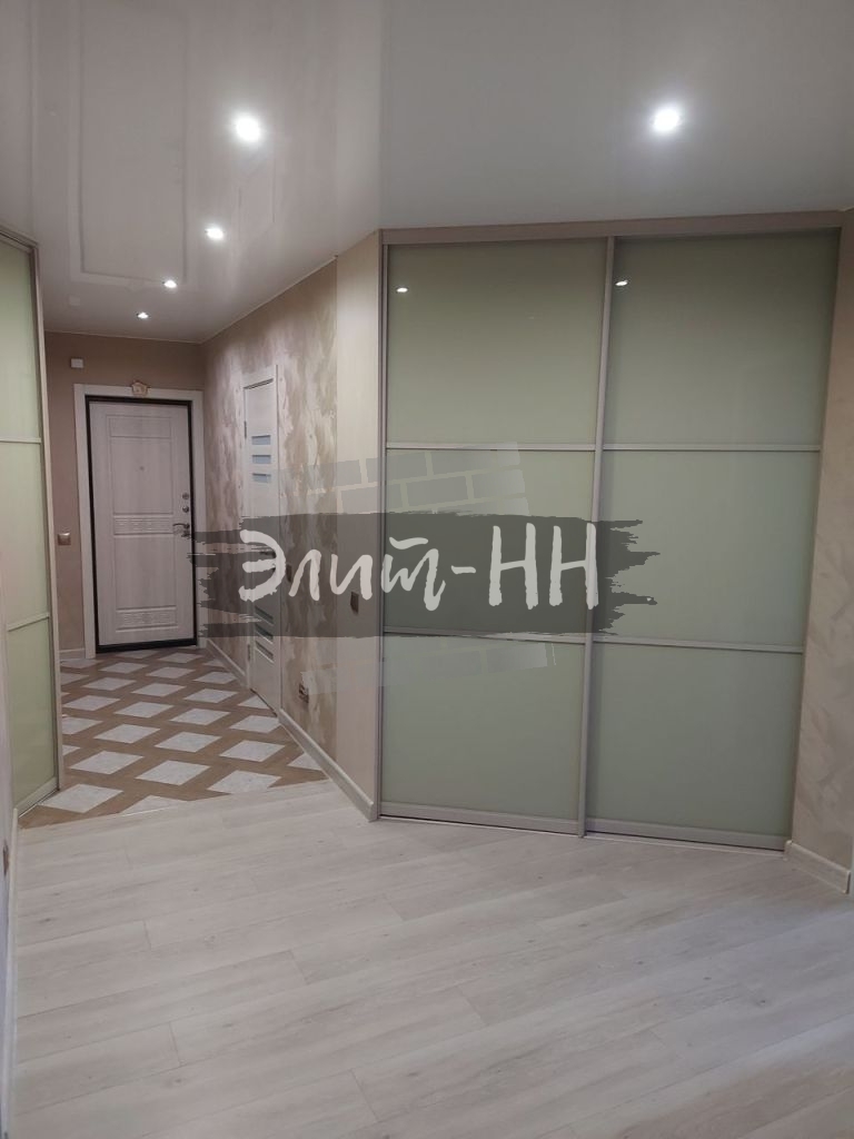 Продажа 3-комнатной квартиры, Бор, Луначарского ул,  208