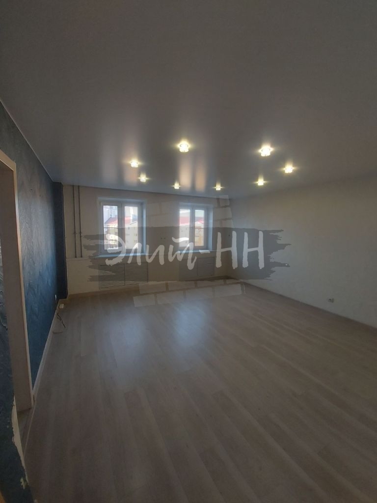 Продажа 3-комнатной квартиры, Бор, Луначарского ул,  208