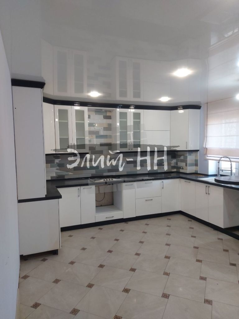 Продажа 3-комнатной квартиры, Бор, Луначарского ул,  208