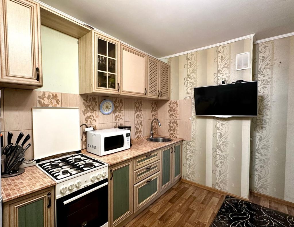 Продажа 3-комнатной квартиры, Кострома, Окружная ул,  43