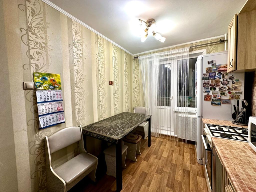 Продажа 3-комнатной квартиры, Кострома, Окружная ул,  43