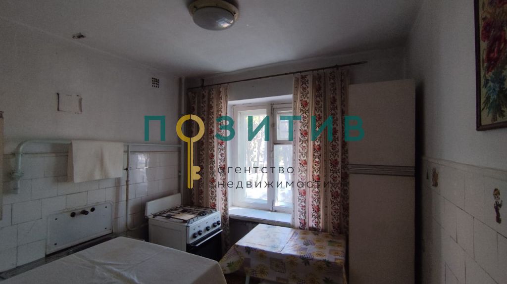 Продажа 2-комнатной квартиры, Ессентуки, Октябрьская ул,  475