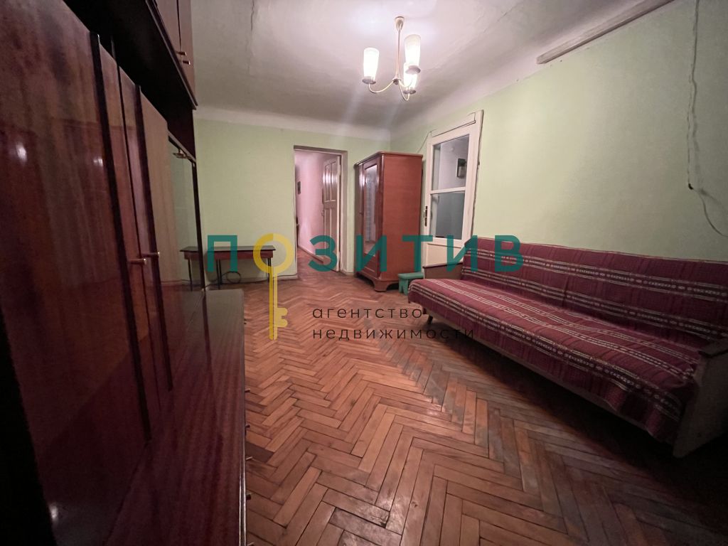 Продажа 2-комнатной квартиры, Ессентуки, Октябрьская ул,  475