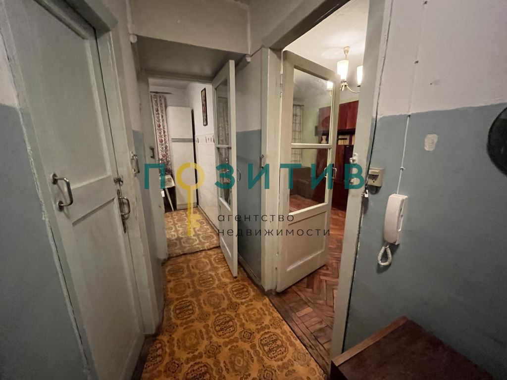 Продажа 2-комнатной квартиры, Ессентуки, Октябрьская ул,  475