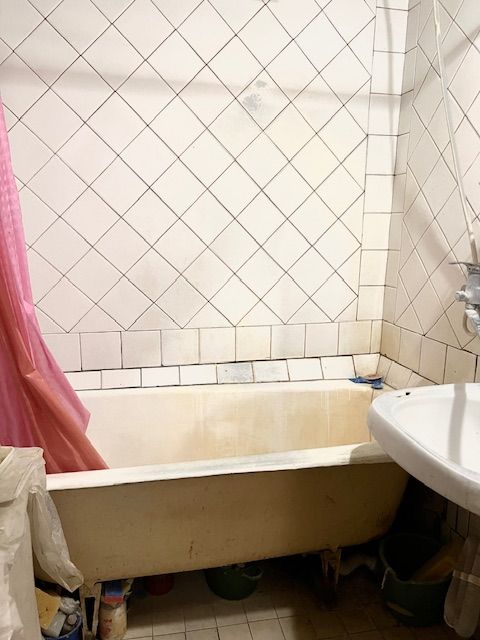 Продажа 3-комнатной квартиры, Нижний Новгород, Молодежный пр-кт,  28А