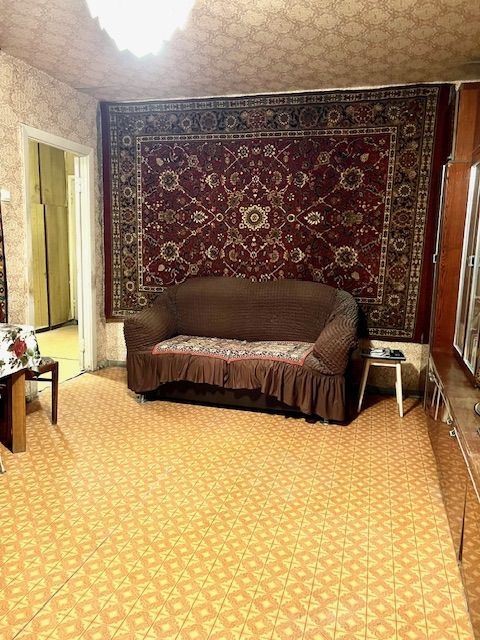 Продажа 3-комнатной квартиры, Нижний Новгород, Молодежный пр-кт,  28А