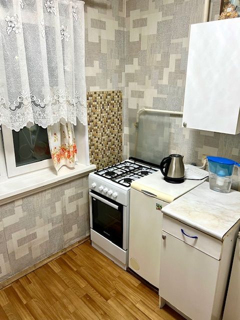 Продажа 1-комнатной квартиры, Нижний Новгород, Южное шоссе,  16