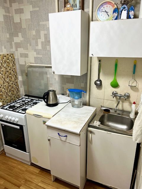 Продажа 1-комнатной квартиры, Нижний Новгород, Южное шоссе,  16