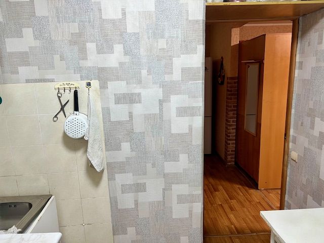 Продажа 1-комнатной квартиры, Нижний Новгород, Южное шоссе,  16