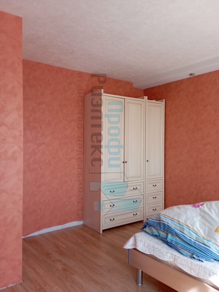 Продажа дома, 220м <sup>2</sup>, 10 сот., Новинки, Новая ул