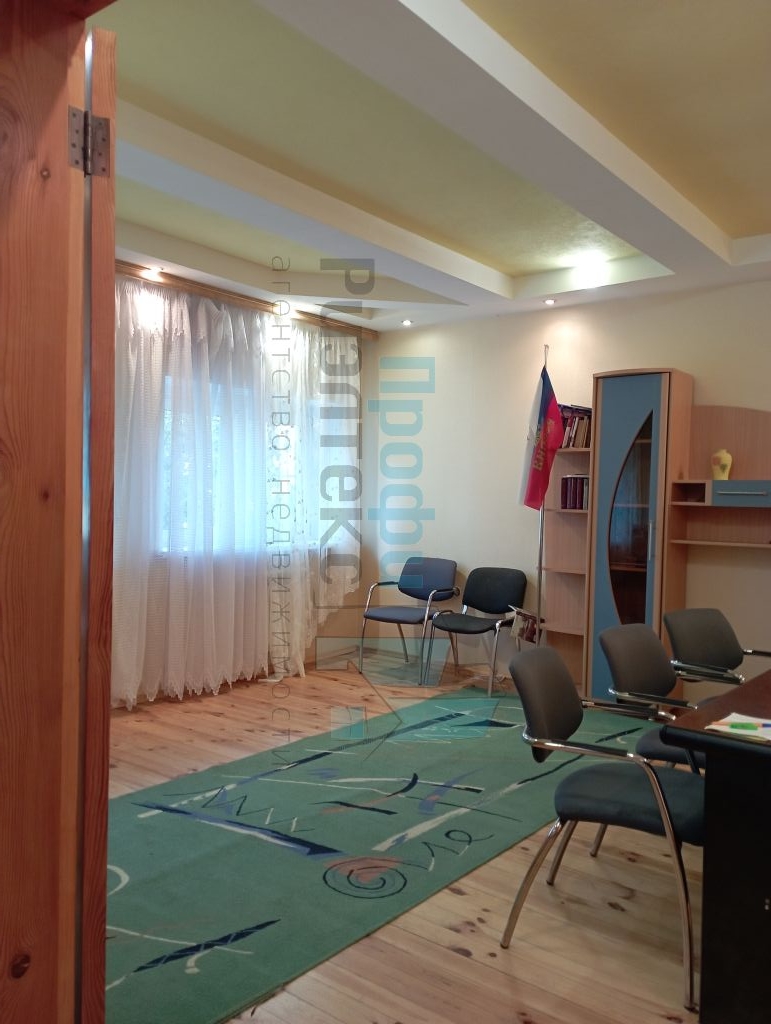 Продажа дома, 220м <sup>2</sup>, 10 сот., Новинки, Новая ул