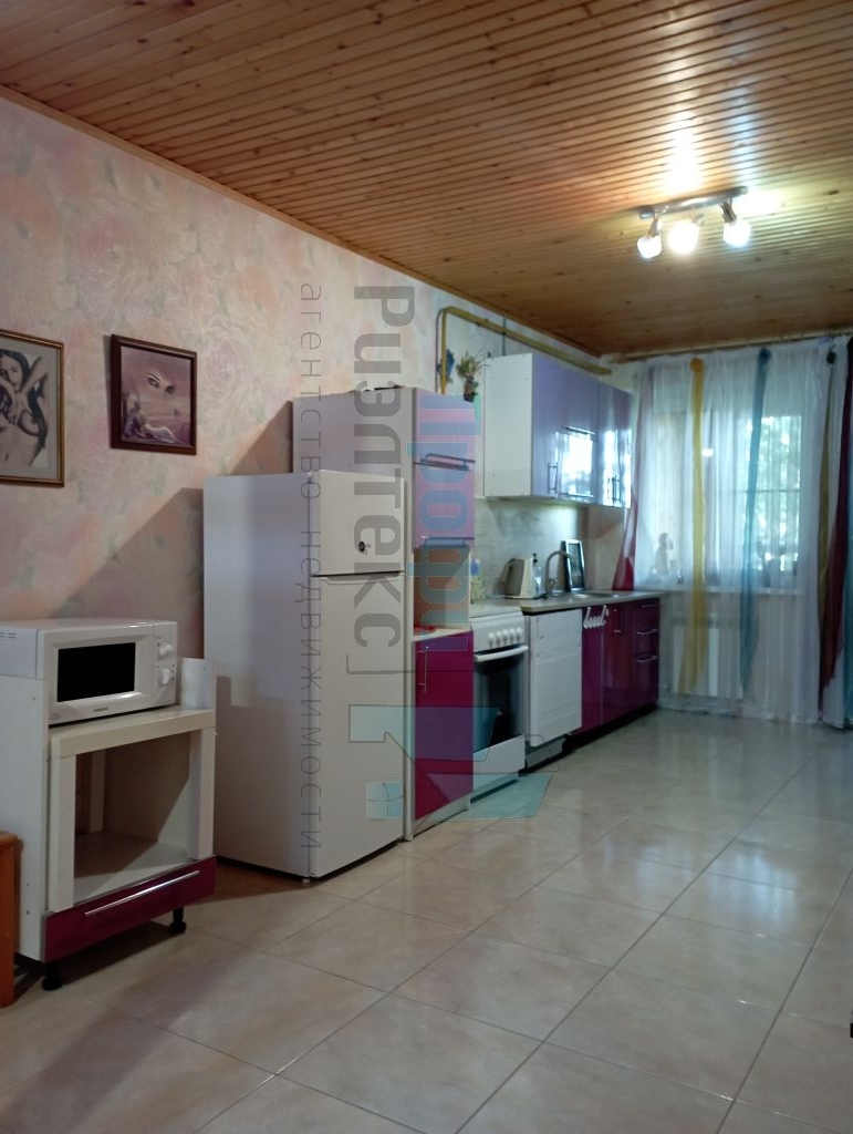 Продажа дома, 220м <sup>2</sup>, 10 сот., Новинки, Новая ул