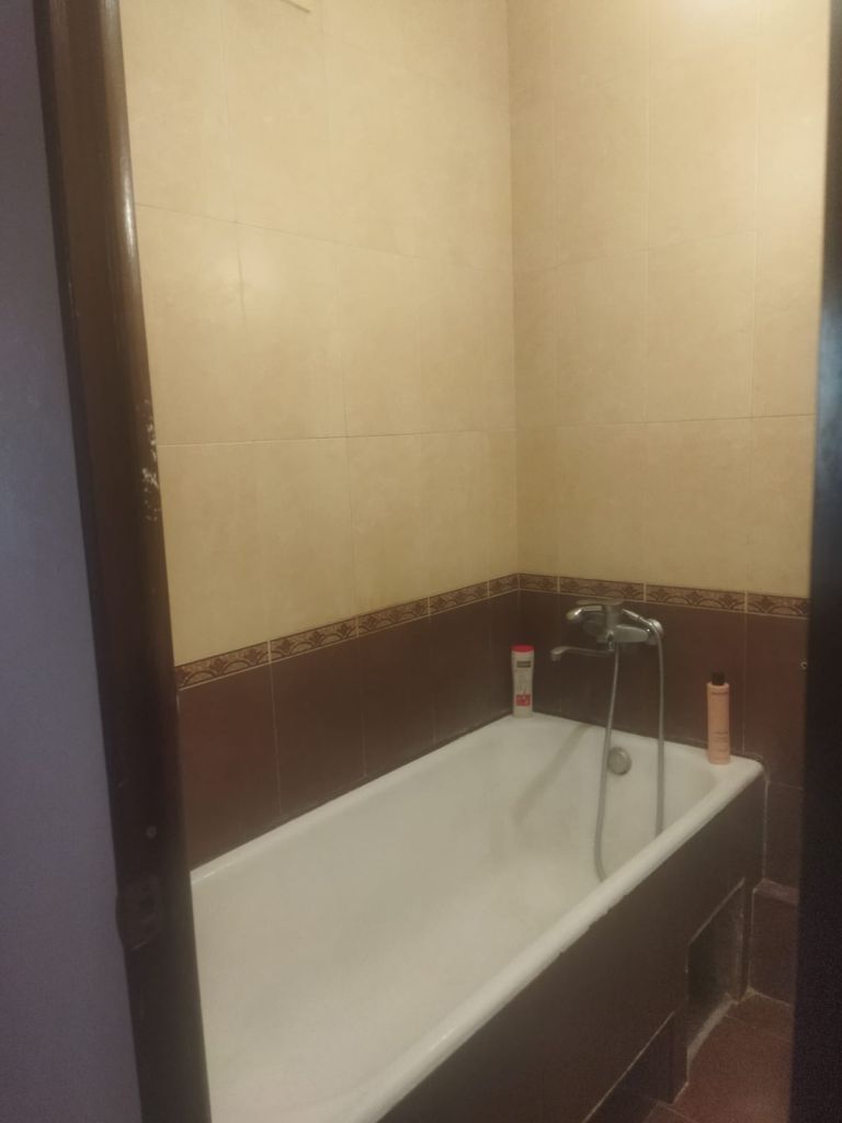 Продажа 2-комнатной квартиры, Ростов-на-Дону, Комарова б-р,  9//3