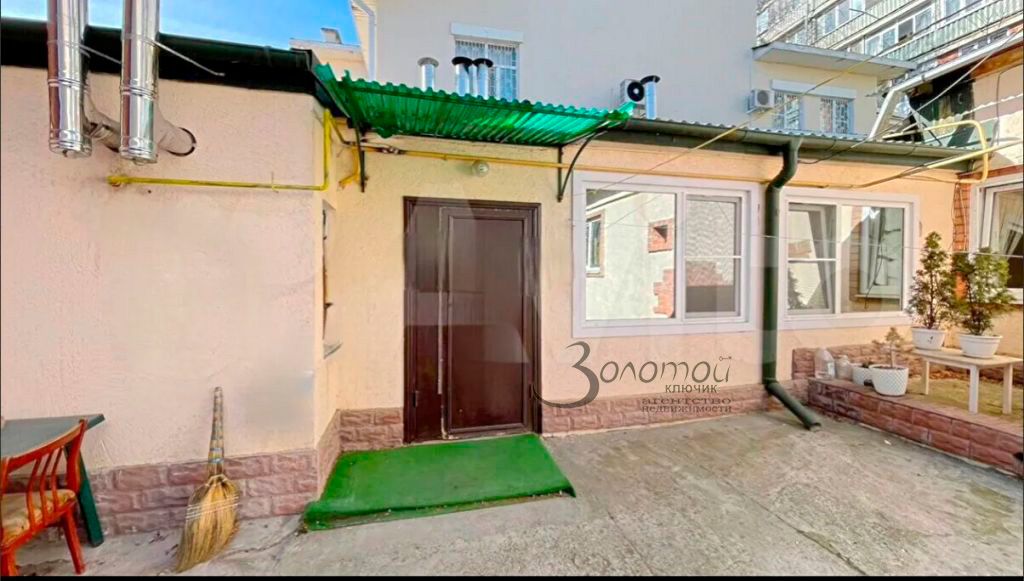 Продажа 3-комнатной квартиры, Кисловодск, К.Либкнехта ул,  13