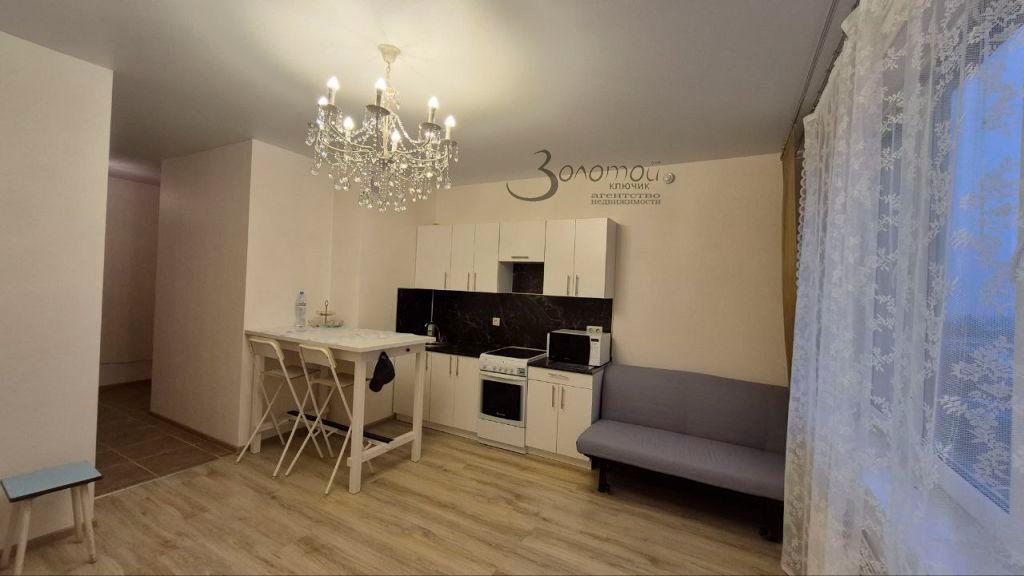 Продажа 2-комнатной квартиры, Анкудиновка, Русская ул,  15