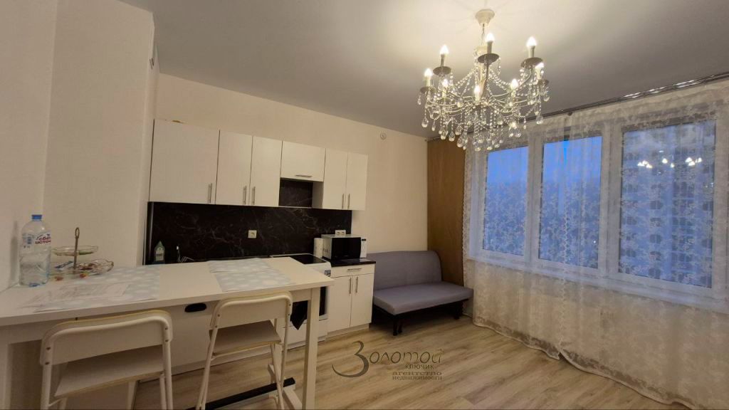 Продажа 2-комнатной квартиры, Анкудиновка, Русская ул,  15