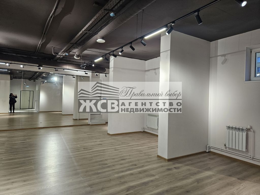 Аренда коммерческой недвижимости, 110м <sup>2</sup>, Нижний Новгород, Гагарина пр-кт,  122