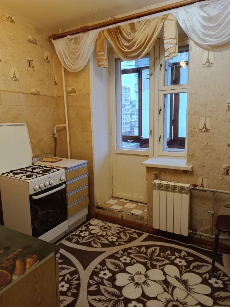 Аренда 1-комнатной квартиры, Нижний Новгород, Исполкома ул,  9