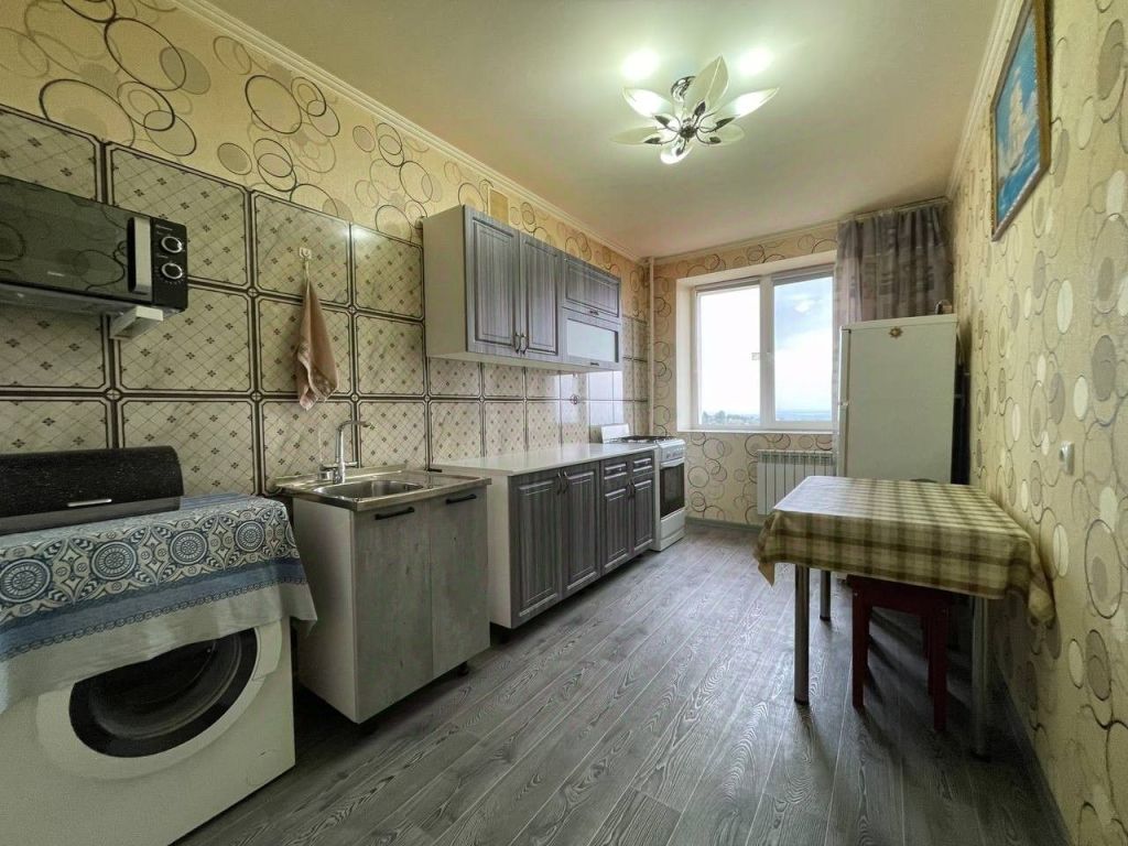 Продажа 1-комнатной квартиры, Саратов, Весенняя ул,  2А