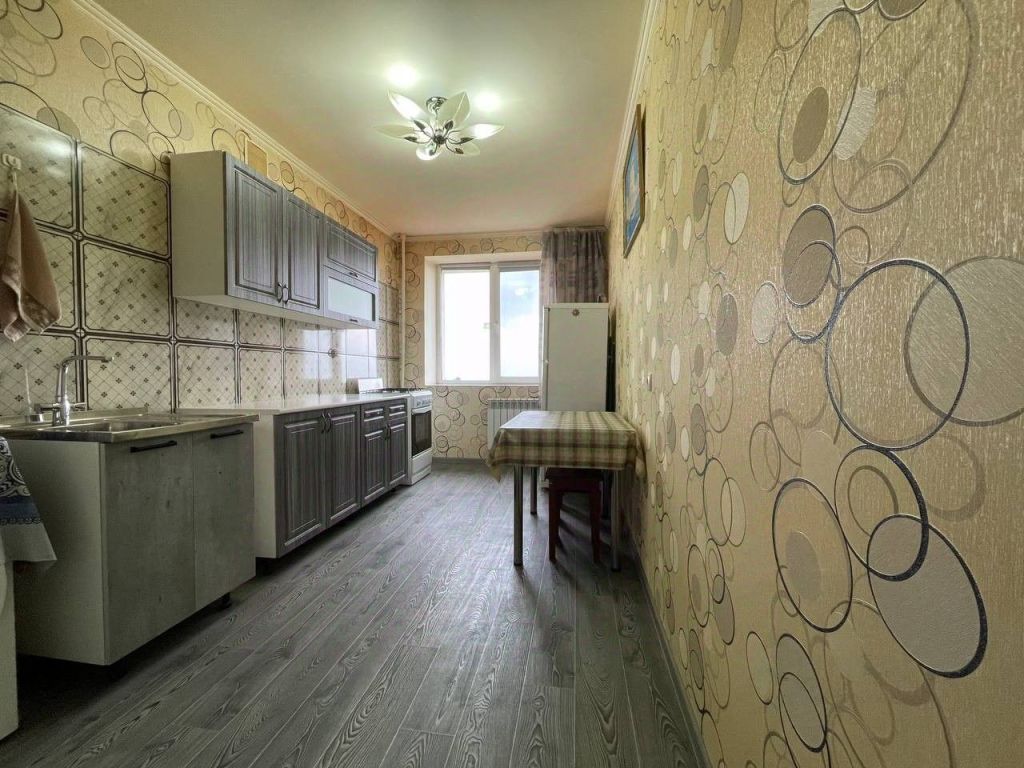 Продажа 1-комнатной квартиры, Саратов, Весенняя ул,  2А