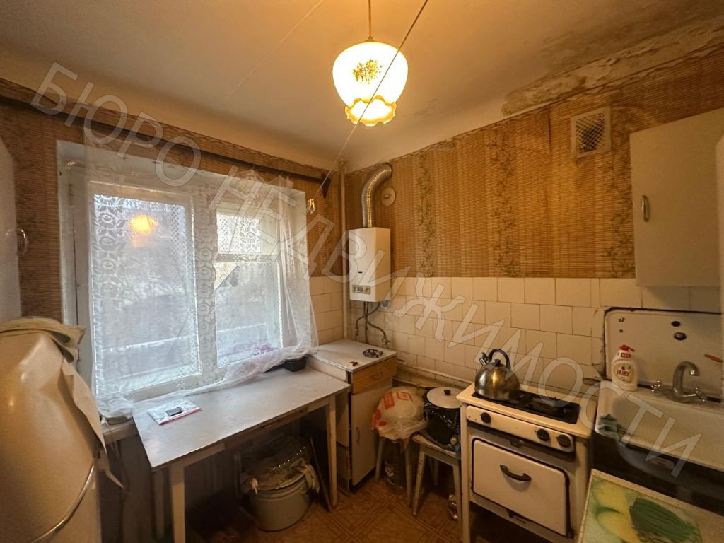 Продажа 2-комнатной квартиры, Балашов, Ленина ул,  20