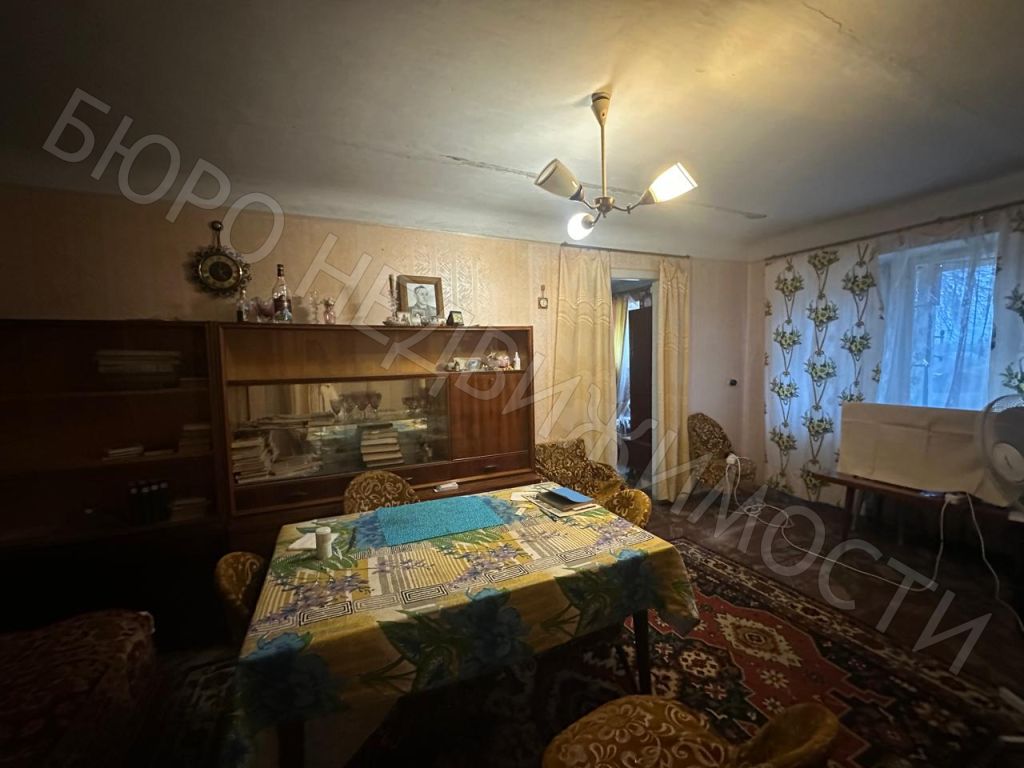 Продажа 2-комнатной квартиры, Балашов, Ленина ул,  20