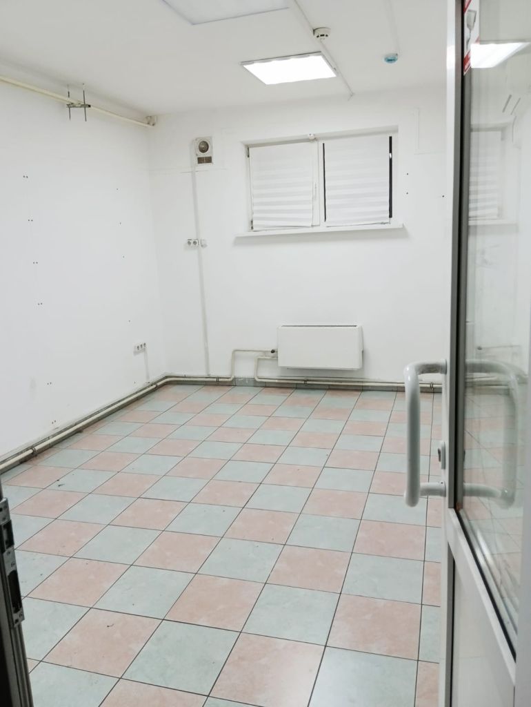 Аренда коммерческой недвижимости, 18м <sup>2</sup>, Ростов-на-Дону, Белоусова пер,  4/1