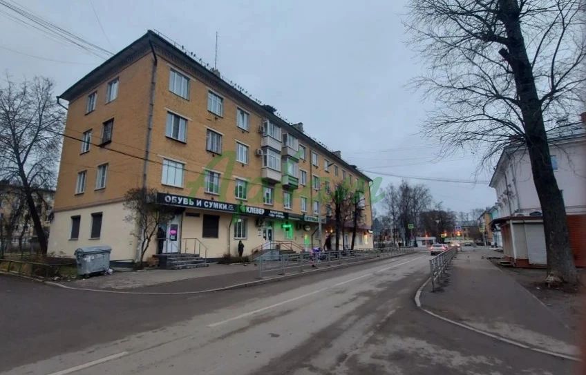 Продажа комнаты, 12м <sup>2</sup>, Тверь, Ленина пр-кт,  19/4