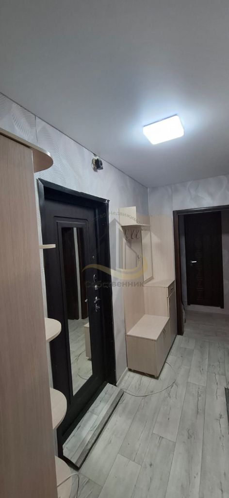 Аренда 2-комнатной квартиры, Губкин, Космонавтов ул,  13А