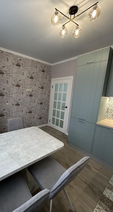 Продажа 2-комнатной квартиры, Ростов-на-Дону, Амет-Хана Султана пер,  5